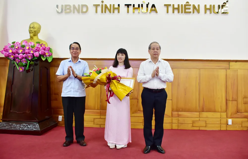 Vinh danh học sinh đoạt Huy chương Vàng kỳ thi Olympic Sinh học Quốc tế năm 2020 ảnh 1