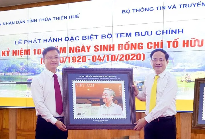 Phát hành bộ tem bưu chính đặc biệt kỷ niệm 100 năm Ngày sinh nhà thơ Tố Hữu ảnh 1