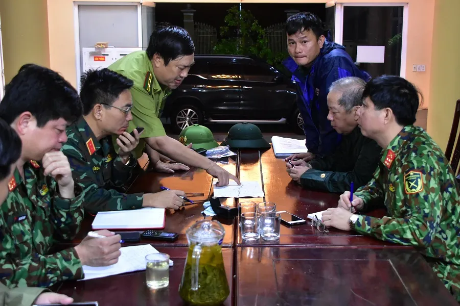 Phó Tư lệnh Quân khu 4 cùng 12 cán bộ, chiến sĩ mất liên lạc khi đi cứu nạn thủy điện Rào Trăng 3 ảnh 1