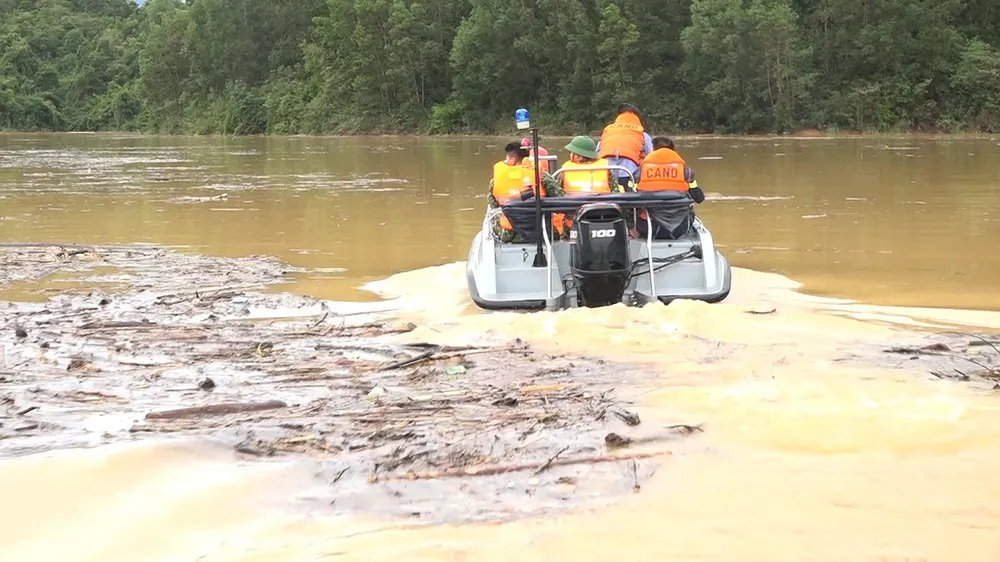 Vụ sạt lở tại Thủy điện Rào Trăng 3: Sau một tuần ứng cứu vẫn còn 15 người mất tích ảnh 7
