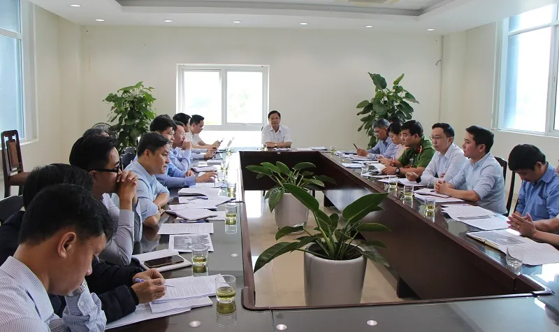 TP Huế thí điểm sử dụng vỉa hè đường phố cho buôn bán hàng rong ảnh 1