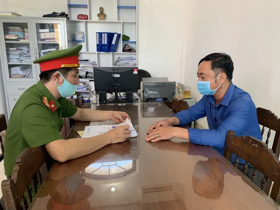 Bắt nguyên Phó Trưởng Phòng VHTT tham gia kê khống 353 mộ giả tại Huế ảnh 1