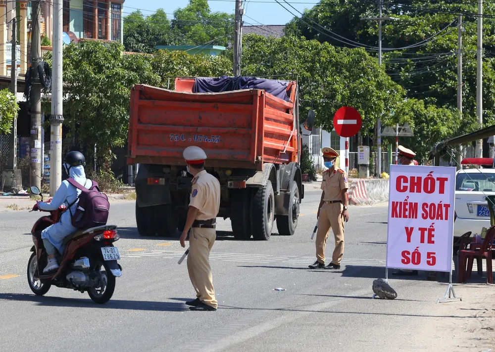 Tài xế mắc Covid-19 có dấu hiệu khai báo gian dối, làm lây lan dịch bệnh tại Thừa Thiên – Huế ảnh 1