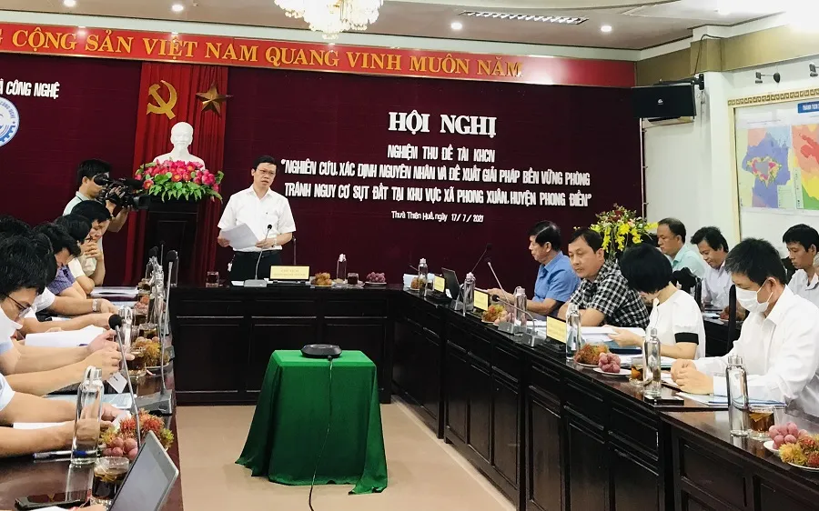 Các nhà khoa học xác định nguyên nhân 107 hố sụt lún bất thường tại Thừa Thiên – Huế ảnh 1