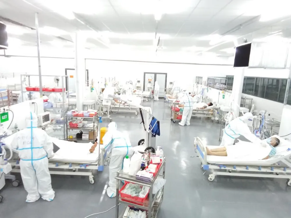 Trung tâm Hồi sức Covid-19 Trung ương Huế tại TPHCM đi vào hoạt động từ ngày 24-8 ảnh 8