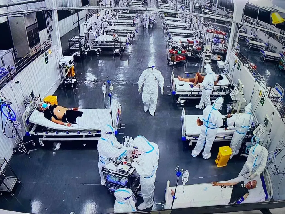 Trung tâm Hồi sức Covid-19 Trung ương Huế tại TPHCM đi vào hoạt động từ ngày 24-8 ảnh 10