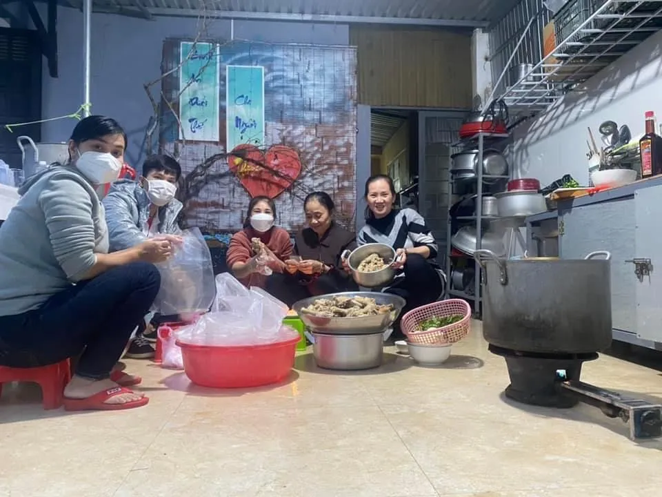 Giáng sinh yêu thương giữa đại dịch Covid-19 ảnh 9