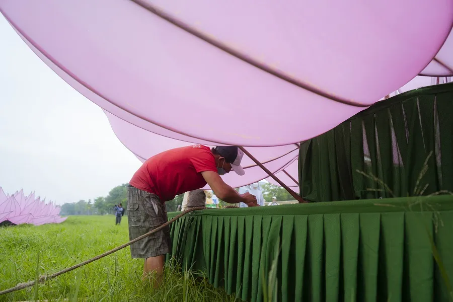 Cố đô Huế rộn ràng mùa Phật đản ảnh 2