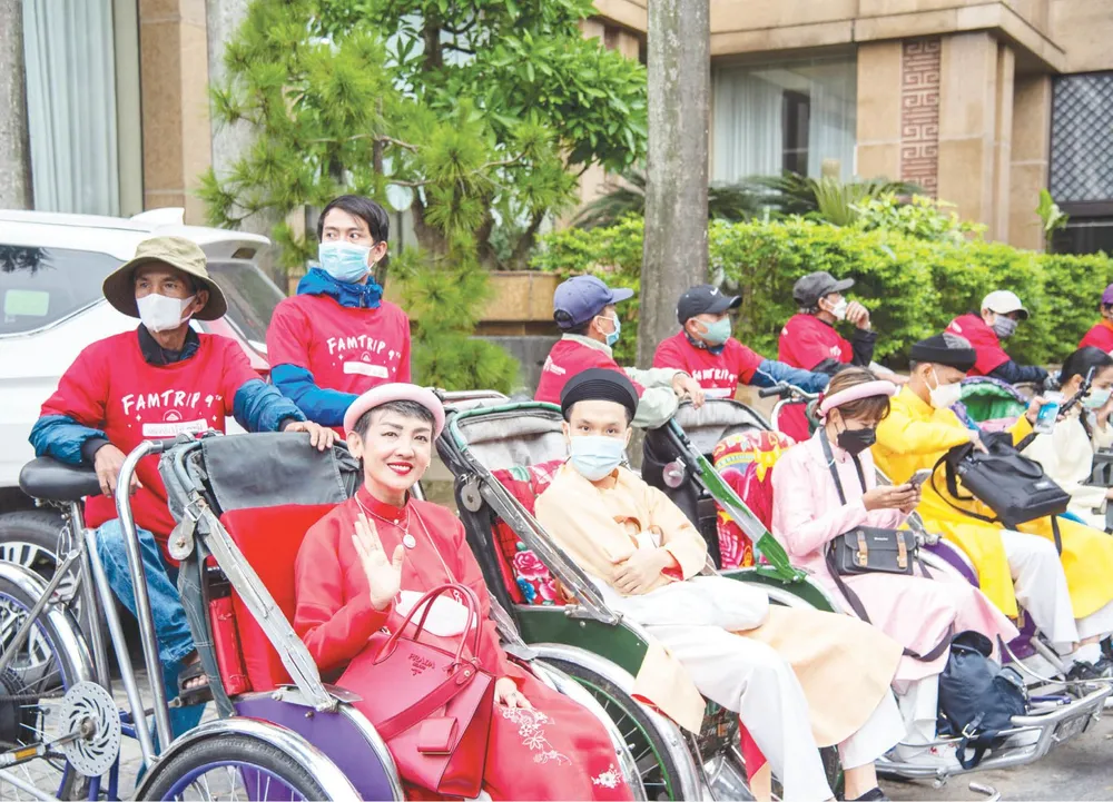 Xây dựng thương hiệu xích lô Huế ảnh 2