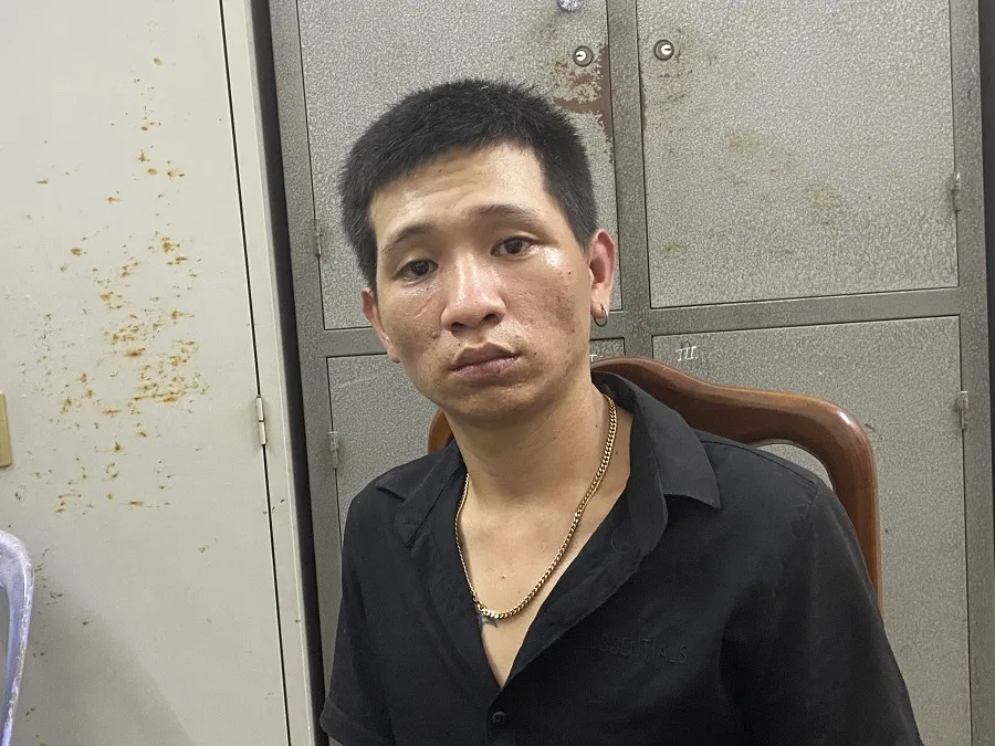 Bắt đối tượng tàng trữ gần 1000 viên ma tuý tổng hợp ảnh 2