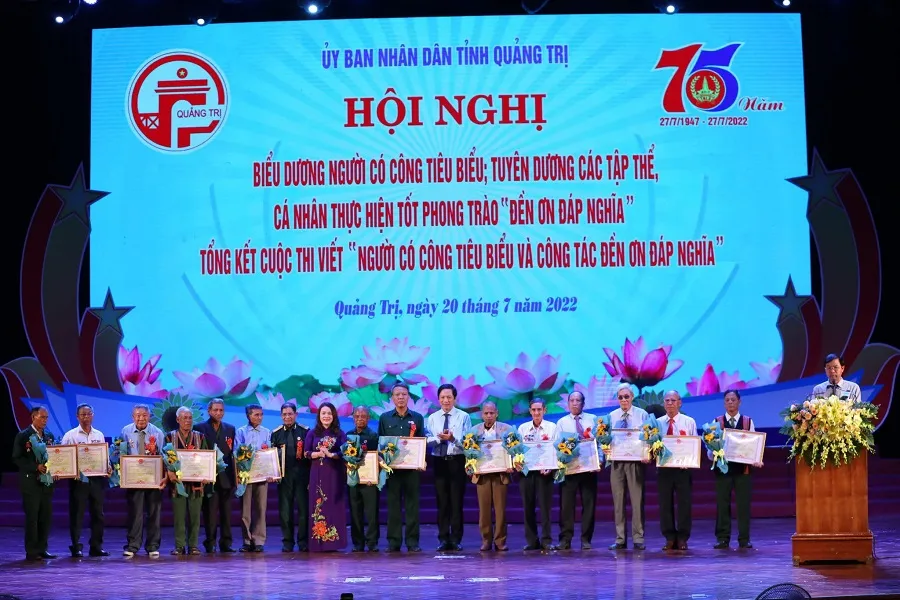 Tri ân 13 liệt sĩ hy sinh khi làm nhiệm vụ cứu nạn tại khu vực sạt lở Thủy điện Rào Trăng 3 ảnh 4