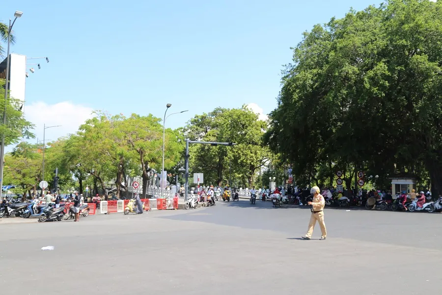 Công an thông tin vụ dùng súng AK cướp tiệm vàng tại chợ Đông Ba ảnh 4