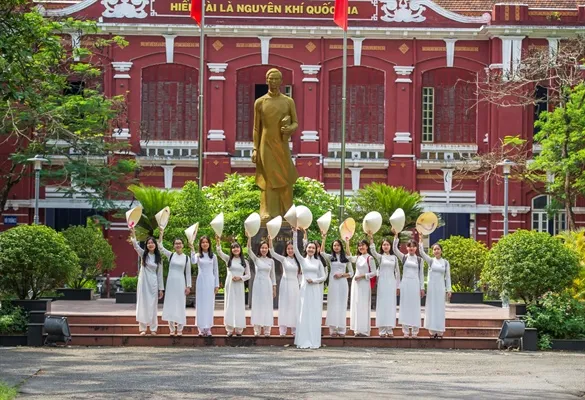 Xây dựng Thừa Thiên - Huế theo định hướng Nghị quyết của Bộ Chính trị ảnh 3