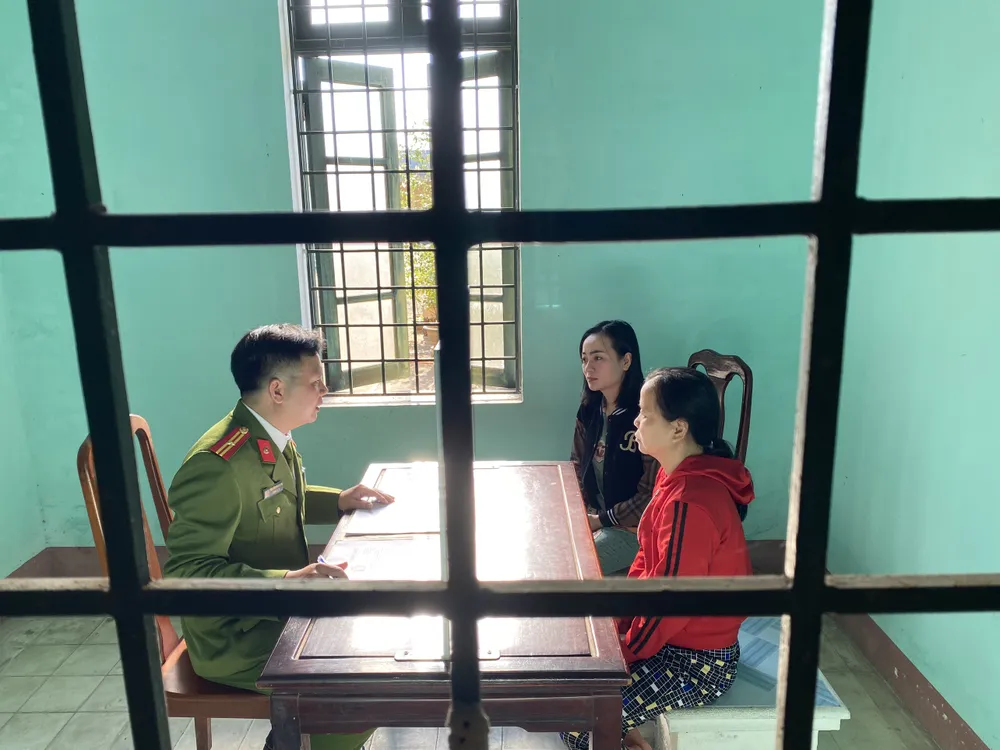 Giàu cùng đối tượng có liên quan tại cơ quan Công an