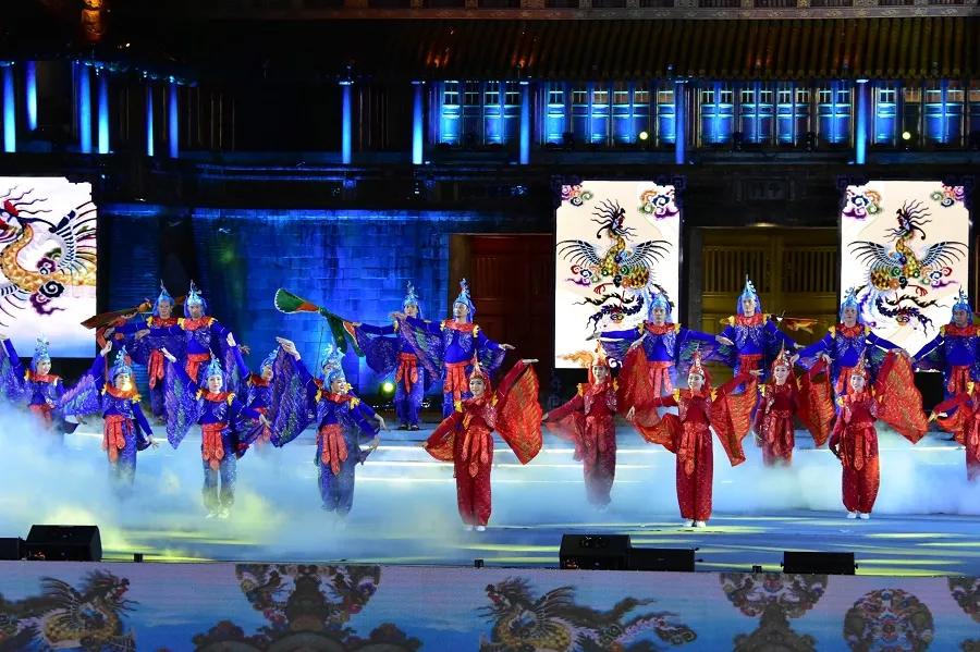 Biểu diễn nghệ thuật tại lễ kỷ niệm