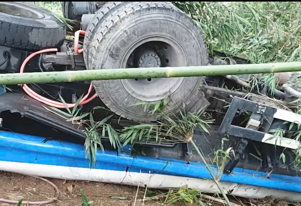 Screenshot_20250405_180129_Samsung Internet.jpg