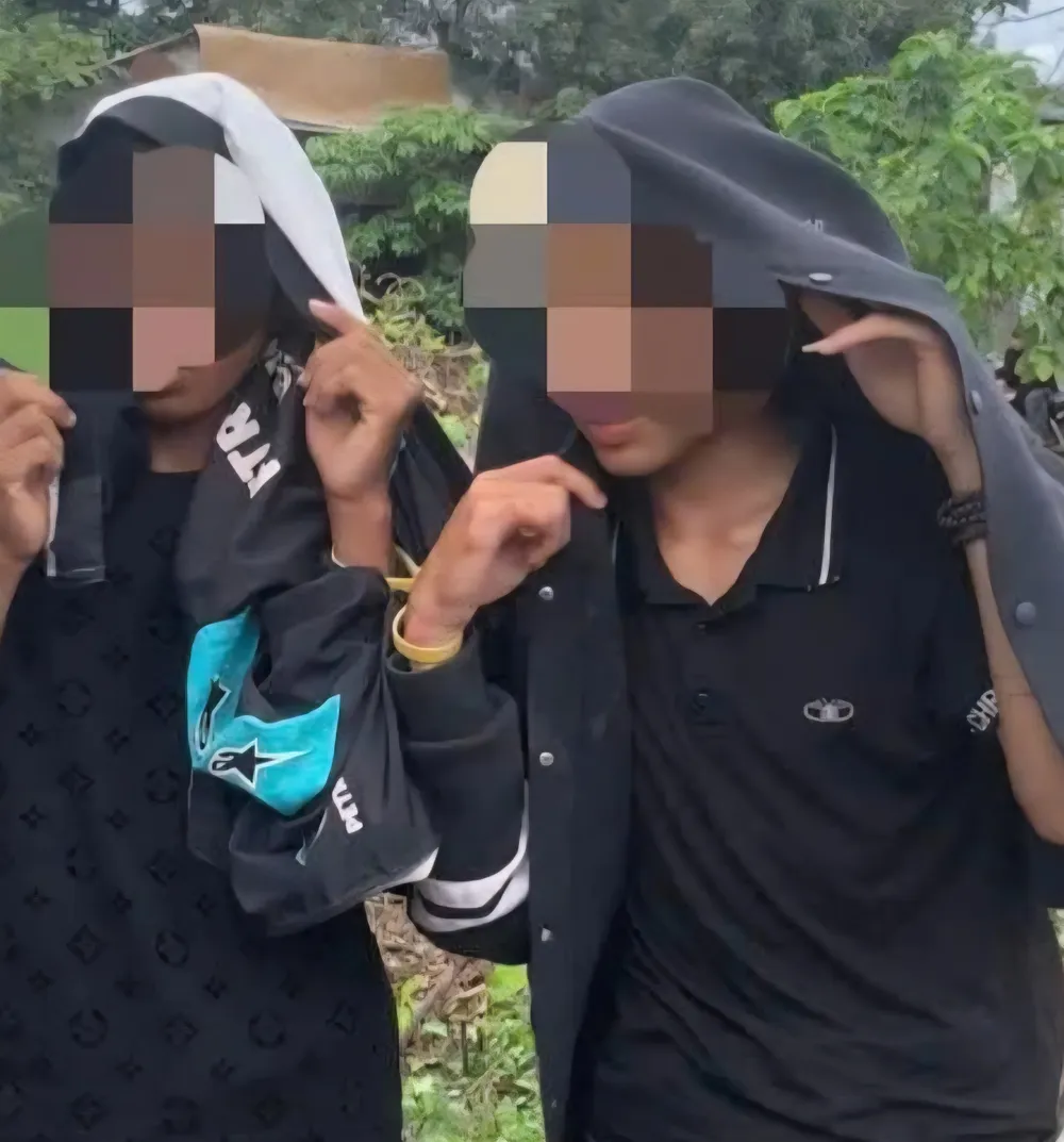 Screenshot_20250826_193958_Samsung Internet.jpg