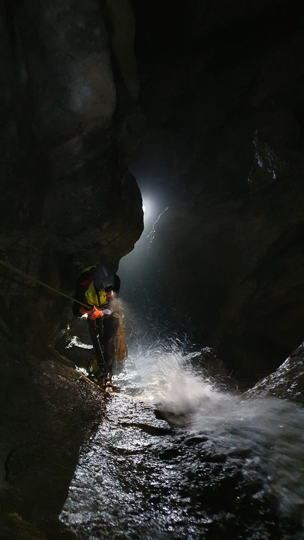 Hang Chả Nghéo (2).jpg