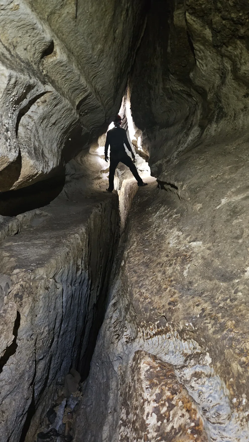 Hang Má Dơm (3).jpg