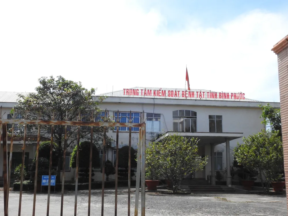  Cách chức Giám đốc Trung tâm kiểm soát bệnh tật tỉnh Bình Phước ảnh 2