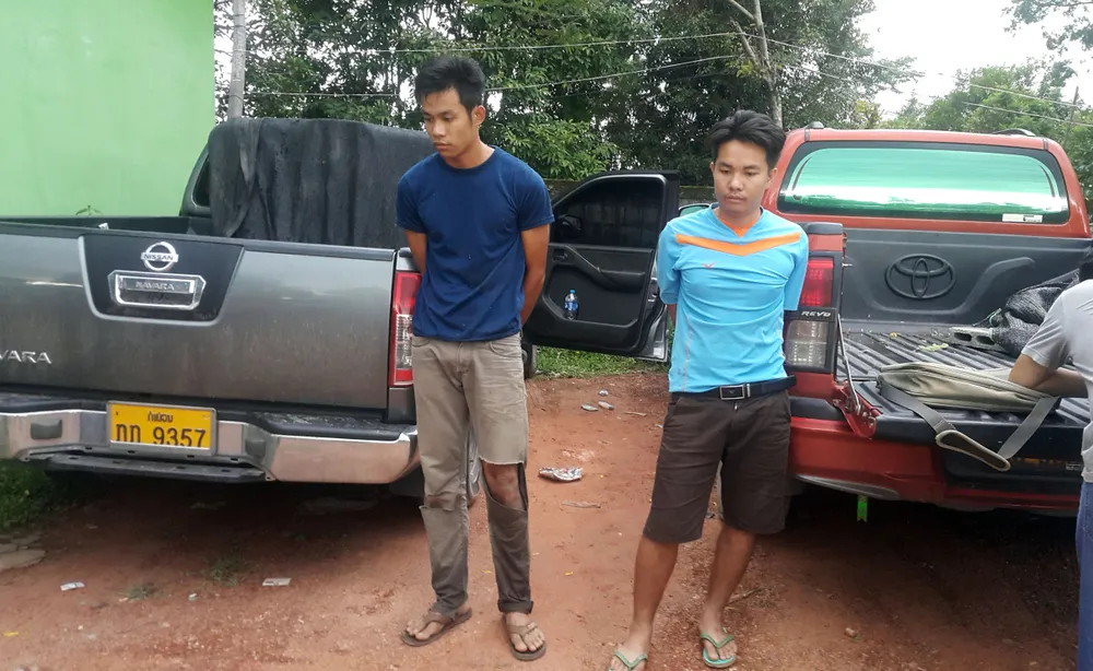 Bắt giữ 2 đối tượng, thu giữ 1.000 bánh cần sa khô ảnh 1