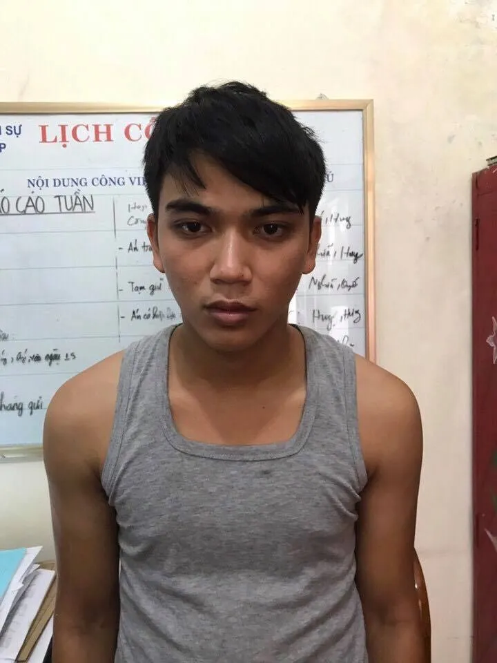 Bắt khẩn cấp tài xế xe container hất văng thượng úy công an xuống đường ảnh 2