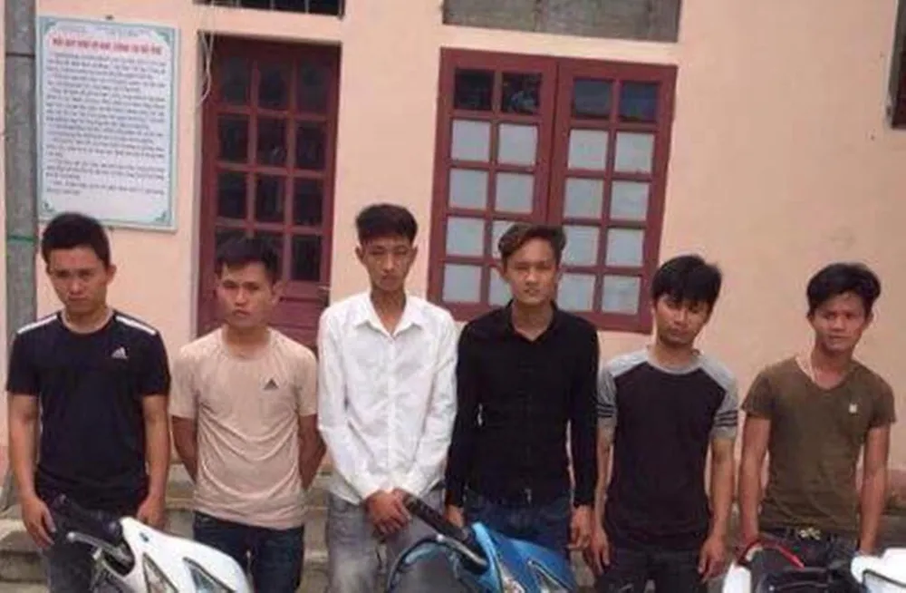 Vụ dùng hung khí truy sát người trong đêm: Thêm 2 nghi phạm ra trình diện ảnh 1