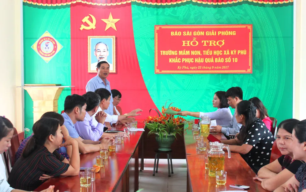 Báo SGGP hỗ trợ 3 trường học ở Hà Tĩnh bị thiệt hại do bão số 10 ảnh 1