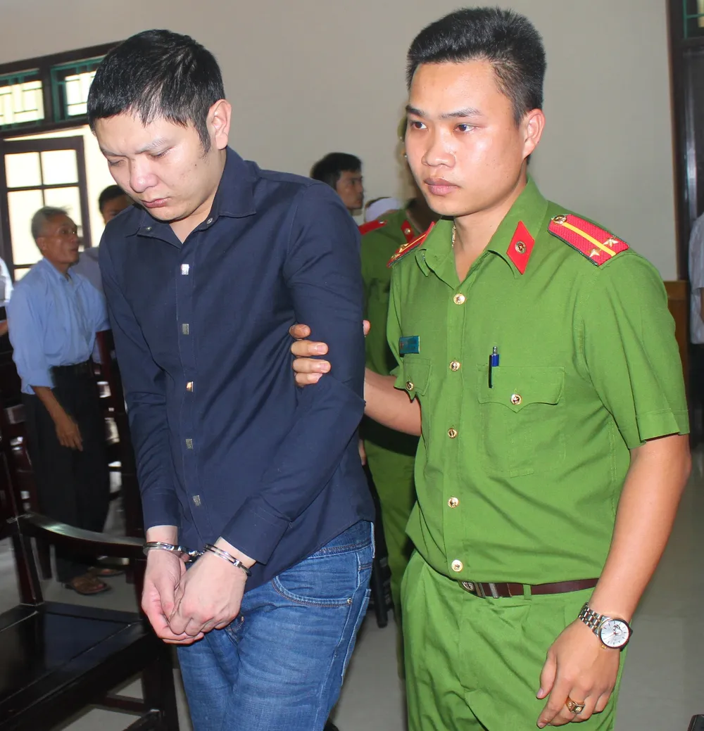 Y án tử hình đối với tài xế taxi giết nữ giám thị rồi vứt xác phi tang ảnh 1