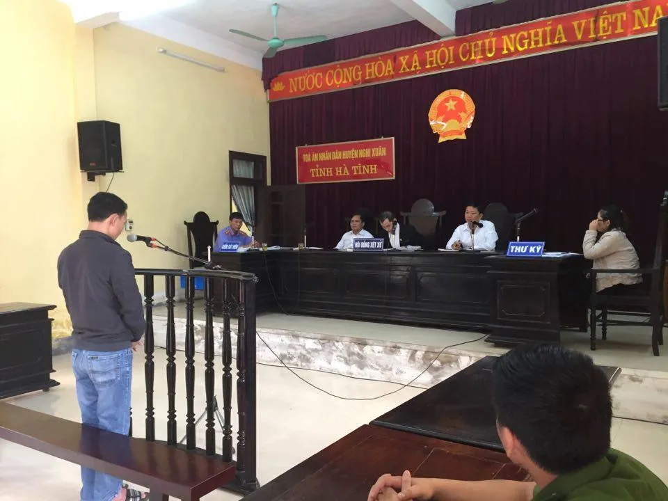 Tài xế lãnh 4 năm tù vì gây TNGT khiến nhiều người thương vong ảnh 1