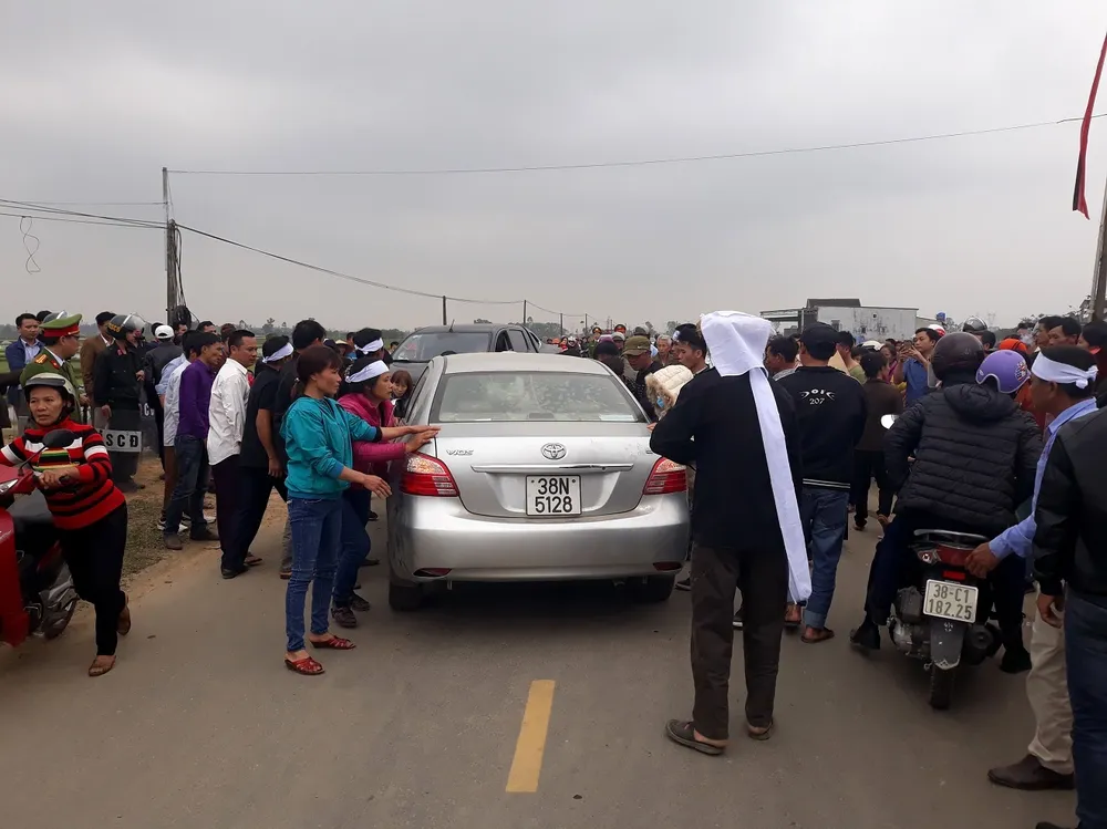 Vụ ôtô va chạm với xe đạp khiến 1 người tử vong: Sẽ không khởi tố vụ án ảnh 1