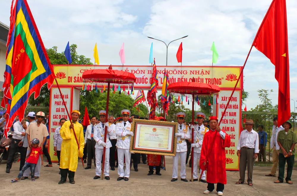 Đón bằng Di sản văn hóa phi vật thể Quốc gia Lễ hội Đền Chiêu Trưng ảnh 2