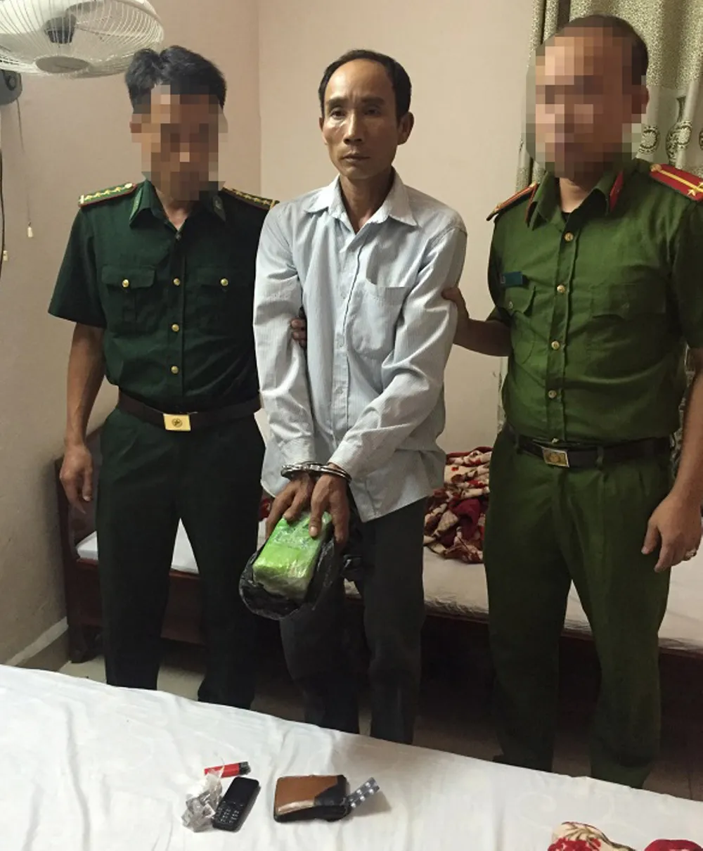 Triệt phá 2 chuyên án, thu giữ 3kg ma túy đá ảnh 1