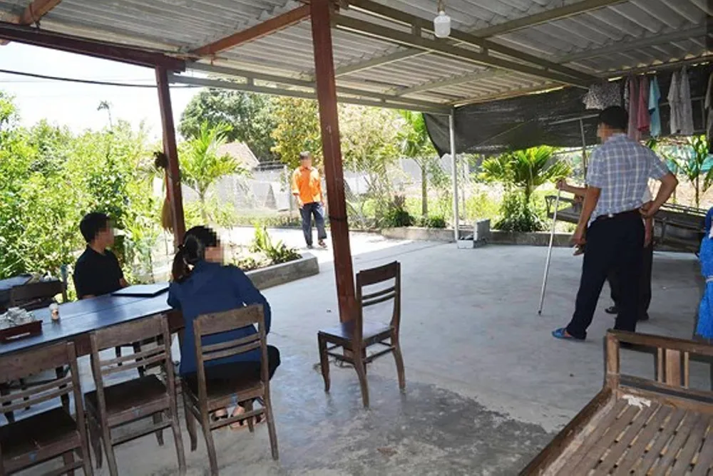 Anh vợ dùng lưỡi lê đâm chết em rể lĩnh 17 năm tù giam ảnh 1