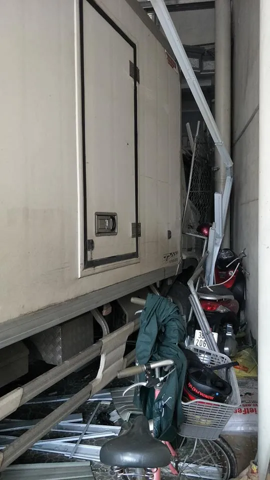 Liên tiếp xảy ra tai nạn giao thông trên quốc lộ 1A ở Hà Tĩnh ảnh 5