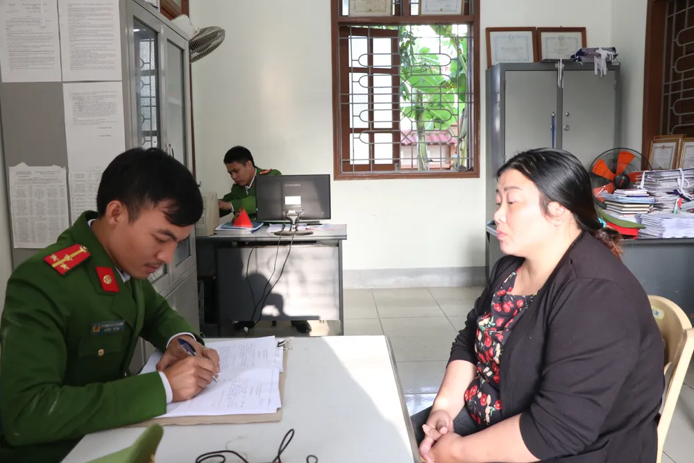 Đối tượng Nguyễn Thị Điệp tại cơ quan Công an
