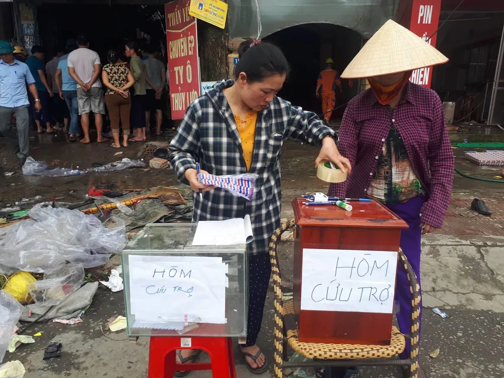 Cháy lớn tại Hà Tĩnh, nhiều nhà dân cùng tài sản bị thiêu rụi   ảnh 4