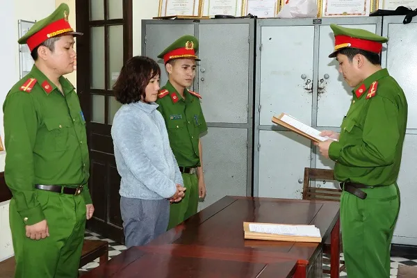 Khởi tố tài xế đánh hành khách bị thương ảnh 1