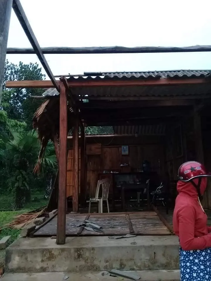 Hà Tĩnh tập trung khắc phục hậu quả lốc xoáy ảnh 19