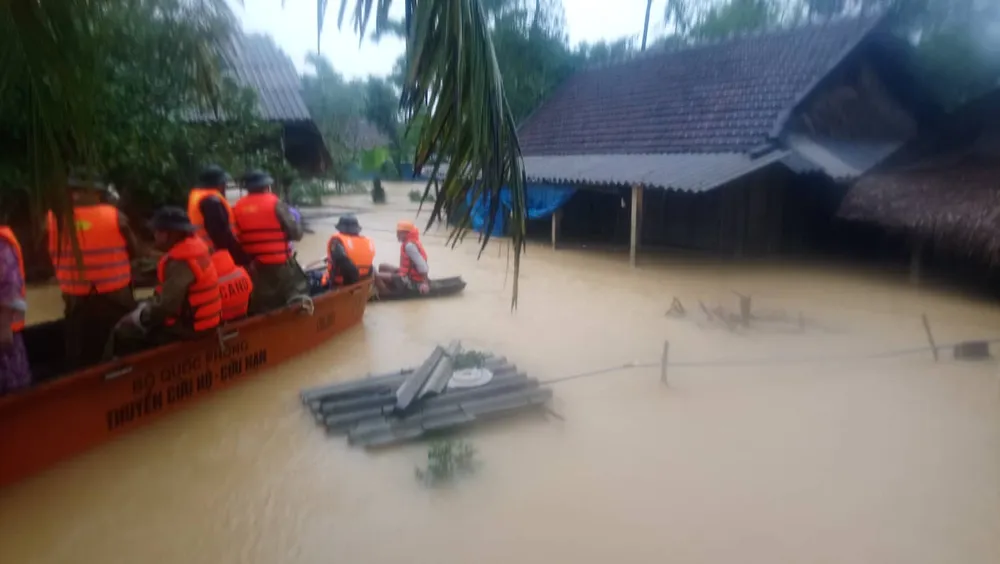Hà Tĩnh: Nhiều trường học vượt khó khăn khai giảng năm học mới ảnh 4
