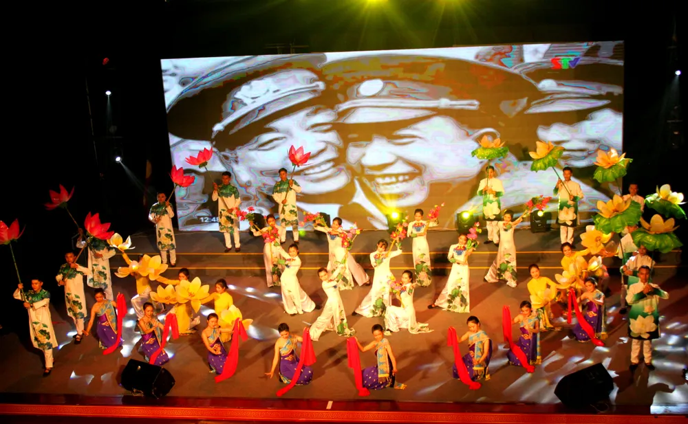 Hơn 1.000 thí sinh tham gia hội diễn văn nghệ các cơ sở giáo dục nghề nghiệp toàn quốc ảnh 2