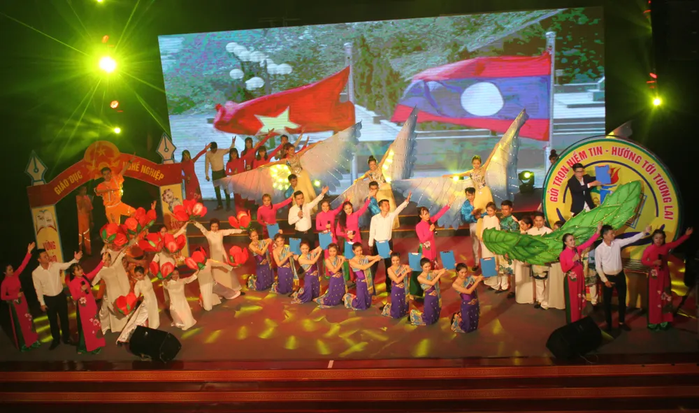 Hơn 1.000 thí sinh tham gia hội diễn văn nghệ các cơ sở giáo dục nghề nghiệp toàn quốc ảnh 3