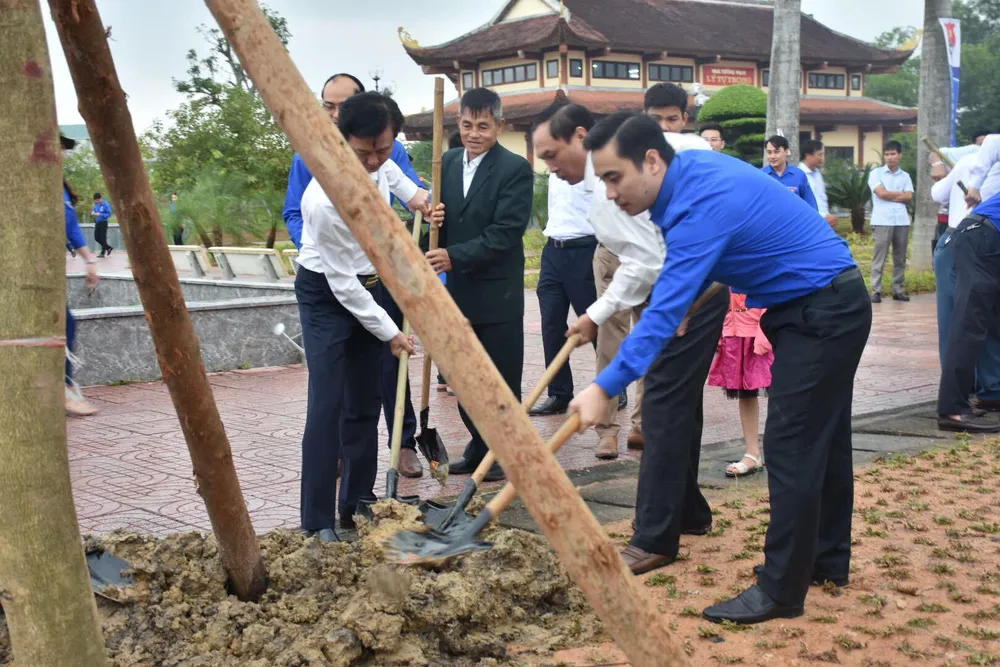 Nhiều hoạt động kỷ niệm ngày sinh Anh hùng liệt sĩ Lý Tự Trọng ảnh 11