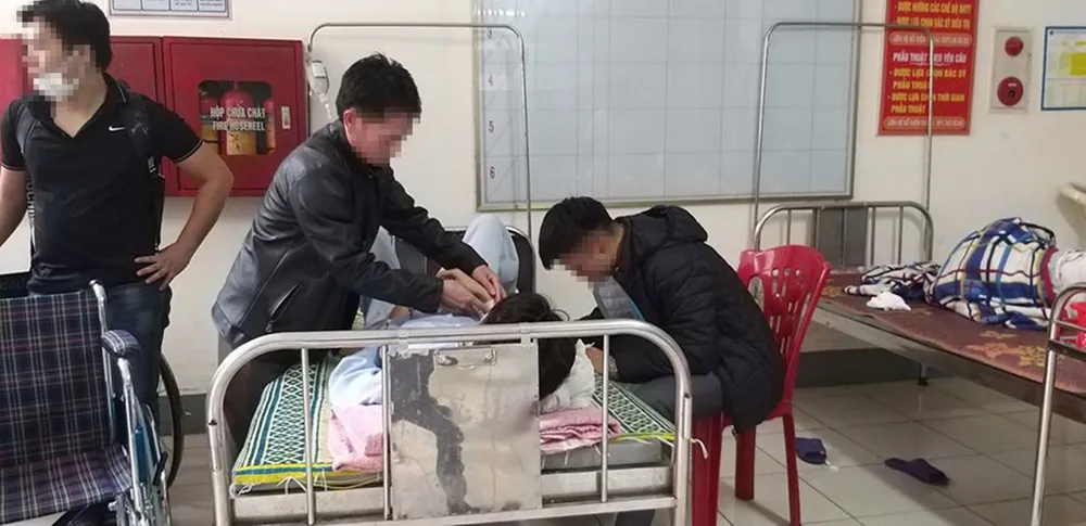 Em Trần X. Nh. đang được điều trị tại bệnh viện