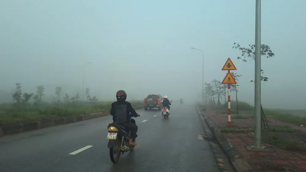 Sương mù phủ kín ở Hà Tĩnh ảnh 5