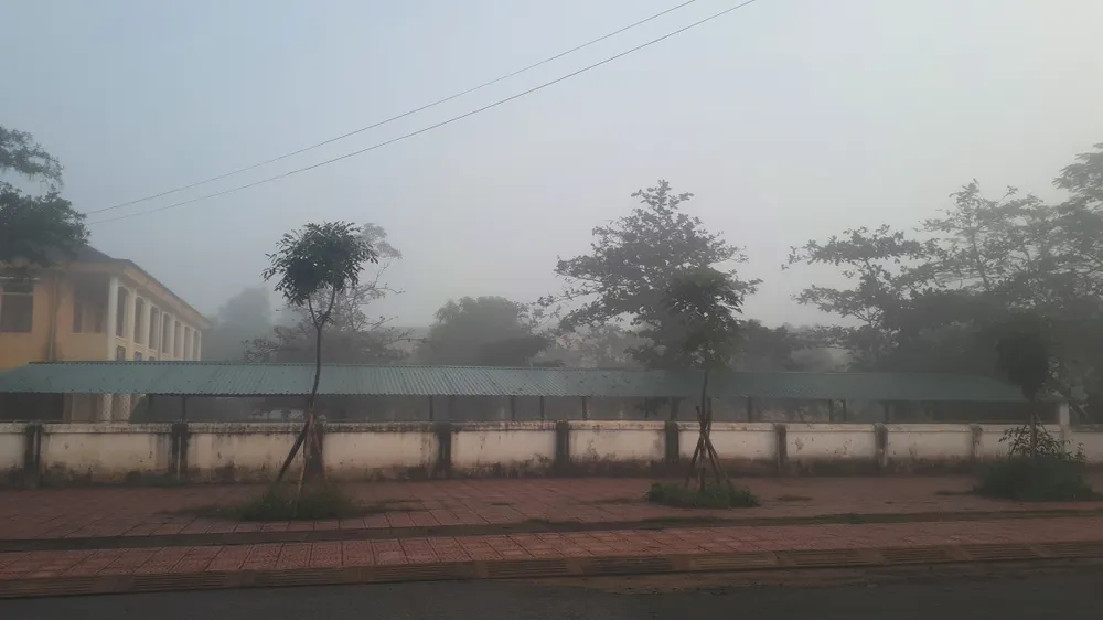 Sương mù phủ kín ở Hà Tĩnh ảnh 14