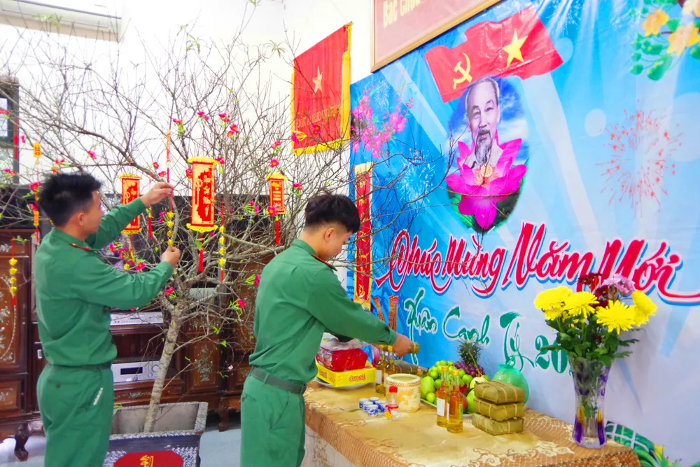 Giữ bình yên cho người dân đón tết ảnh 1