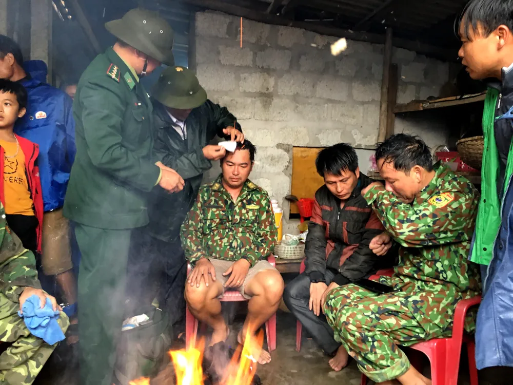 Tàu chở 2.975 tấn đá vôi gặp nạn trên biển Hà Tĩnh ảnh 3