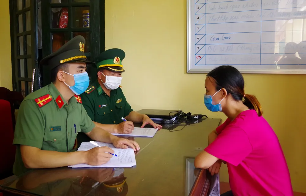 Triệt phá đường dây đưa người xuất cảnh trái phép sang Trung Quốc  ảnh 4