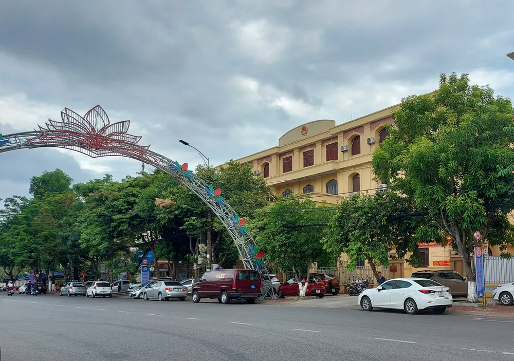 Tuyên án các bị cáo liên quan đến đường dây đưa người sang Anh trái phép ảnh 4